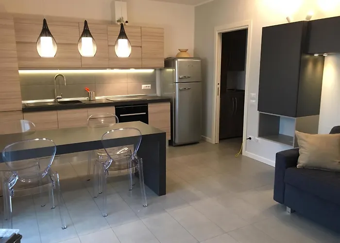 شقة Bardolino Ferienwohnungen A باردولينو