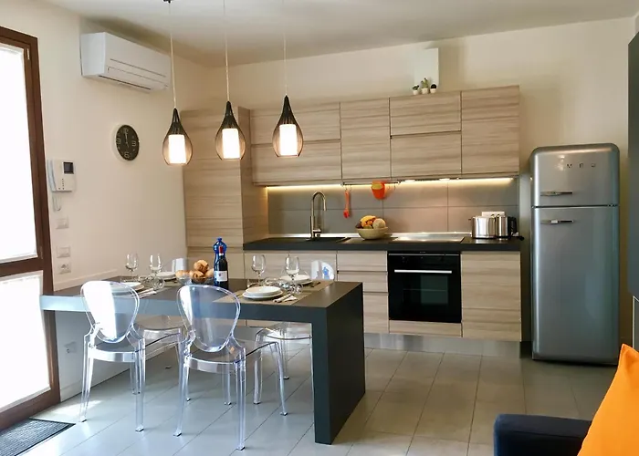 Bardolino Ferienwohnungen A باردولينو